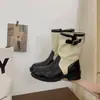 2026 Roupa de Trabalho Moda Ocidental Salto Grosso Botas Femininas Plissado Estilo Britânico Doc Martens Botas de Cano Curto Femininas Retrô Meio da Panturrilha Novo Outono