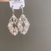Pendientes Redondos Plegados con Borlas Tachonados de Pedrería Estilo Retro Europeo y Americano, de Moda y Versátiles, con un Toque de Lujo Ligero y de Alta Gama