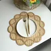 Mantel Individual Tejido de Papel con Flores Estilo Ins Decoración Creativa para Mesa de Comedor en Casa Posavasos Tejido de Papel con Encaje Retro Mantel Aislante de Calor