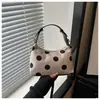 Atacado Comércio Exterior Fofo Estilo Coreano Moda Literária Bolinhas 2026 Nova Textura Casual Ombro Único Transversal Axila Bolsa Feminina