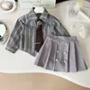 Conjunto de Tres Piezas para Niñas Estilo Coreano Academia 2026 Primavera/Otoño Camisa de Manga Larga a Rayas con Falda y Corbata