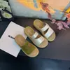 Chinelos de Praia Casuais Versáteis Confortáveis com Solado Macio Chinelos de Dedo Moda Francesa com Solado Grosso Para Uso Externo Novidades de Verão 2026