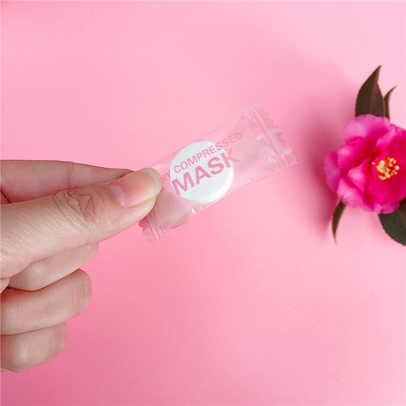 12950426113_920542401