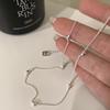 Colar de amor fresco pequeno simples Niche All-match plain chain Mulheres 2024 Novo estilo estilo muito simples All-match High-grade Colar