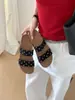 Primeiro encontro com bolinhas estilo coreano! Sandálias Birkenstock de sola grossa estilo férias para mulheres, coleção de verão 2026, design único para combinar com vestidos, sola macia