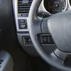 Adecuado para Toyota 07-13 Tantu fibra de carbono volante lado izquierdo pegatina de decoración accesorios de modificación interior de coche