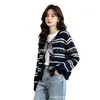 Cárdigan de punto a rayas con lazo de bufanda de seda estilo coreano para mujer, estilo suave de principios de otoño, cuello redondo, abrigo corto de punto de un solo botón