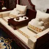 Nuevo Cojín de Sofá Estilo Chino de Gama Alta para Otoño e Invierno Chenilla Bordado Cojín Asiento de Mueble de Madera Maciza Cojín de Sofá de Caoba
