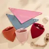 Babero Triangular de Color Sólido de Cuatro Capas Transfronterizo Toalla para Saliva Babero de Alimentación para Bebé Recién Nacido Toalla para Escupir Bebé Venta al por Mayor en Amazon