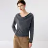 Suéter de cashmere gola alta 2026 outono e inverno novo feminino cor sólida camisa base versátil solto emagrecedor suéter pulôver