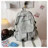Mochila tie-dye, adecuada para estudiantes de secundaria y universidad hombres, así como para estudiantes de secundaria menores mujeres.; una mochila moderna y casual que reduce el peso y es ideal para viajar