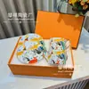 Suministro Directo de Fábrica H Marca Taza y Platillo de Café Juego de Porcelana Hueso Juego de Té de la Tarde Taza de Té Negro Taza y Platillo Doble de Lujo Ligero Regalo de Boda