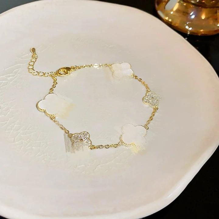 945449f2c38a485ca1a9105eb3f0ab