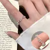 Anillo de fuegos artificiales elegante y exquisito para mujer, lujo ligero, moderno, único, anillo abierto versátil, borde ancho, anillo de moda para el dedo índice de celebridad de internet