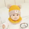 Protección para los Oídos de Bebé de 0-6 Meses Sombrero Infantil Conjunto de Dos Piezas Otoño e Invierno con Gorro de Punto Engrosado a Prueba de Viento y Calentador de Cuello de Cúpula Redonda a Prueba de Frío