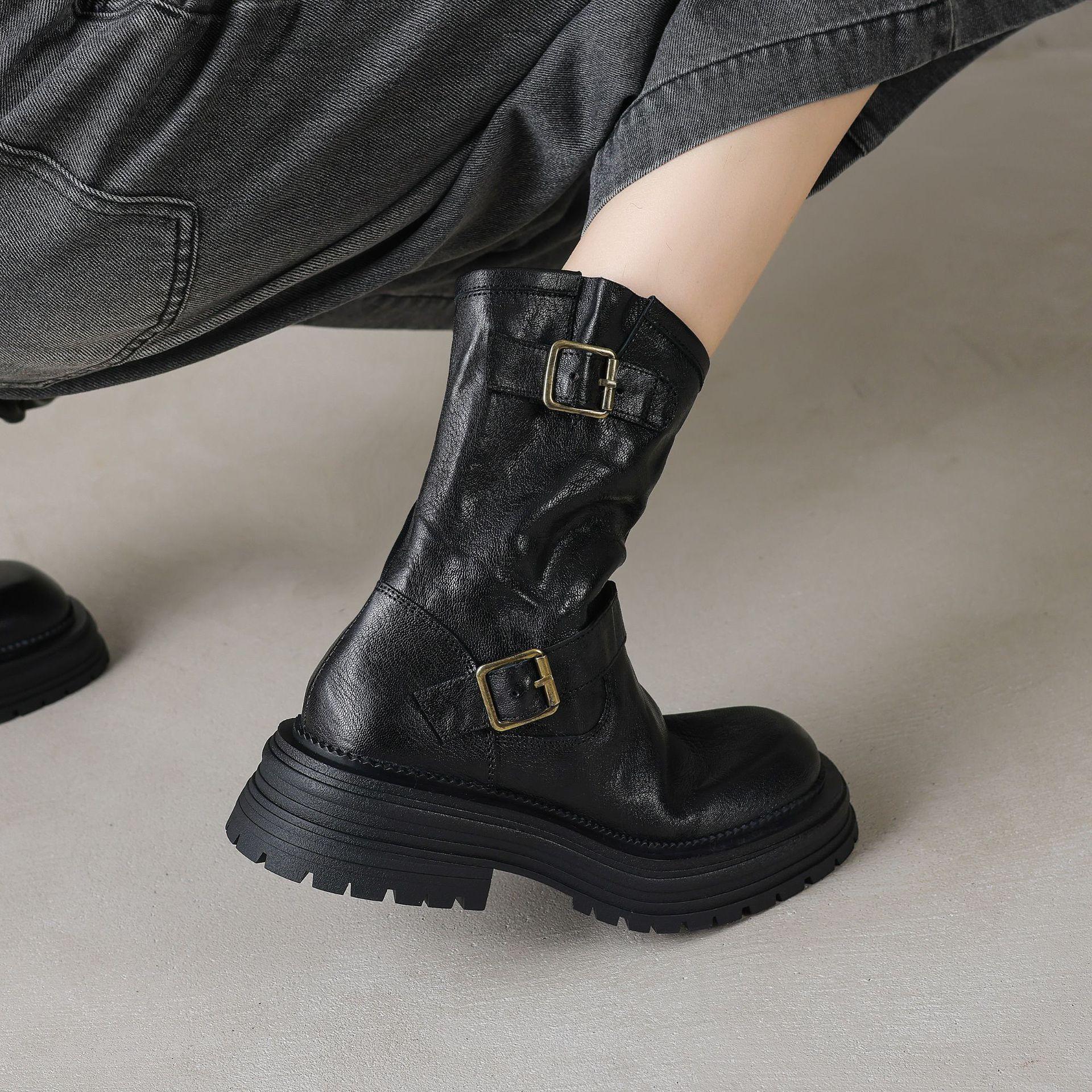 ZXZX7797102406.jpg