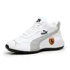Venta al por mayor transfronteriza de nuevos modelos de otoño de Zapatos Unisex para Pareja, Zapatos de Papá de Moda Casual Transpirables de Suela Blanda Cubiertos de Cuero que Aumentan la Altura