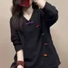 Nuevo top de manga larga de algodón y lino con cuello en V y botones estilo chino, nueva colección primavera/otoño para mujer, versátil y casual, con un look chic y elegante