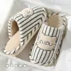 Pantuflas de piso para hombre estilo japonés 2026 nuevo otoño e invierno para interiores del hogar antideslizantes resistentes al olor de felpa de algodón