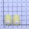 Lindas Pantuflas Pequeñas de Gelatina Accesorios de Resina Pasador DIY Cuerda para el Cabello Explosiones Pegatinas para Refrigerador en stock Zapatos con Agujeros de Pegamento Crema