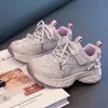 Nuevos Zapatos Deportivos Transpirables de Doble Malla Kuromi para Niños Otoño 2026 Suela Suave Antideslizante Casuales Tipo Papá para Niñas