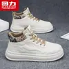 Tênis Masculino Warrior 2026 Novo Cano Alto Branco Casual Board Shoes Respirável Absorvente de Choque Calçados Esportivos M Dropshipping