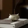 Pequeno Incensário de Cerâmica Cinza para Sala de Chá com Grama e Árvores Incensário Doméstico Novo Estilo Chinês Ornamento de Mesa de Chá Ferramentas de Cerimônia de Incenso Suporte para Incenso