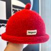 Nuevo Sombrero de Lana Tejido con Parche de Letra y Borde Enrollado para Otoño e Invierno 2025, Sombrero de Propietario de Moda y Versátil para Viajes y Ropa de Trabajo
