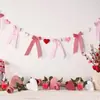 Lindo Adorno de San Valentín con Forma de Corazón, Encaje de Cuadros y Lazo, Pancarta con Lazo de Cuadros Rojos y Rosas