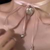 Collar de lazo rosa con forma de corazón, gargantilla de verano, cadena para el cuello, apilada, decorativa, ligera, de lujo, con cadena para clavícula.