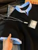 Camiseta de Verano para Hombre de Marca de Moda Estilo Americano Bloque de Color Rayas Cuello en V Manga Corta Camiseta Henley Falsa de Dos Piezas Camisa Polo de Media Manga para Pareja