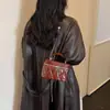 Bolso de cadena con patrón de diamantes de moda estilo coreano para mujer, nuevo modelo 2026, bolso cruzado de cadena simple, bolso de caja de un solo hombro para mujer