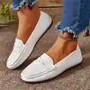 Mocasines planos 2024 Nuevos Cuatro Estaciones zapatos casuales ligeros moda slip-on perezoso zapatos de mujer punta redonda zapatos de mujer