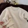 Suéter de punto de cuello redondo de alta gama en color marrón para mujer, temporada de otoño e invierno, suave y pegajoso de fufu lechoso, suéter interior para usar como capa base exterior