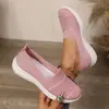 Zapatos de Mujer Verano Nuevos Venta Transfronteriza Dropshipping Slip-On Zapatos de Madre Transpirables Suela Suave Cómodos Zapatos de Tela Old Beijing para Mujer