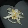 Flor de Muñeca para Dama de Honor Flor de Mano para Grupo Hermana de la Novia Estilo Bosque Boda Coreana Pulsera de Boda Padres Novio Padrinos Ramillete