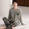 Pijamas Masculinos no Atacado, Conjuntos Masculinos de Algodão Puro com Manga Longa 2025 Novo Estilo, Roupa Casual para Casa para Meninos, Outono e Inverno