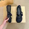 Zapatos de Estilo Coreano con Punta Redonda, Lunares y Suela Suave para Mujer, Primavera 2026, Adecuados para Combinar con Faldas, Zapatos Mary Jane de Malla Transpirable