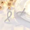 Pendientes de Plata de Ley S925 con Cierre de Mariposa Pendientes para Mujer Estilo Nuevo 2025 Estilo Popular Estilo Extranjero Lujo de Alta Gama Nicho Pendientes Accesibles Verano