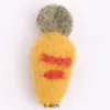 Bolsa de Pelúcia de Cogumelo Desenho Animado Pendente Fofo de Abelhinha Boneca de Rabanete Boneca Pingente Pequeno Broche de Joia Acessórios