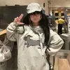 Moletom Gola Careca com Amarração Xadrez Bordado Estilo Americano com Padrão de Cachorro para Mulheres, Novo Outono e Inverno 2026 Forrado com Fleece Estilo Solto Preguiçoso
