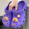 Calçados Croc para uso externo, uso casual de enfermeira, sandálias versáteis fechadas e respiráveis com tema de desenho animado para casal, novidade verão 2026