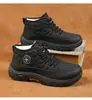 Nuevos zapatos de algodón para hombre otoño e invierno 2026, forrados de felpa y engrosados, zapatos de algodón de punta redonda, modernos y versátiles para hombre, al por mayor