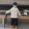 Cortavientos acolchado para niño, ropa de invierno elegante para niño, ropa de algodón, nuevo estilo otoño e invierno 2025, chaqueta cortavientos para niño