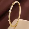 Pulseira requintada transfronteiriça com zircônia microincrustada, pulseira fina, luxo leve, temperamento suave, acessório para mulheres que vão ao trabalho, direto do fabricante
