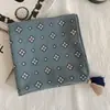Lenço Quadrado Pequeno de Algodão e Linho 58 para Mulheres, Lenço Artístico Estilo Coreano com Bolinhas e Franjas, Lenço Paisley, Lenço de Pescoço com Toque de Luxo