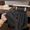 Conjunto de Verano Holgado para Niña Pequeña: Conjunto de Chaleco Plisado y Pantalones Grises Sueltos para Niñas