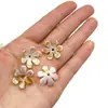 Flor de Concha Imitación de Dos Colores Acrílica Pieza de Flor de Seis Pétalos Joyería de Estilo Antiguo Hecho a Mano DIY Cadena para Teléfono Móvil Llavero Colgante para Coche