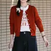Suéter de Punto de Manga Larga con Cuello Redondo de Botones Sencillos para Mujer, Otoño/Invierno 2026, Estilo Suave, Versátil para el Trabajo, Top Rojo Vintage
