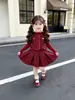 Conjunto de Roupa de Ano Novo para Meninas Outono Inverno 2026 Novo Estilo Menina Pequena Colete Vermelho Engrossado Saia Curta Roupas de Ano Novo para Bebê